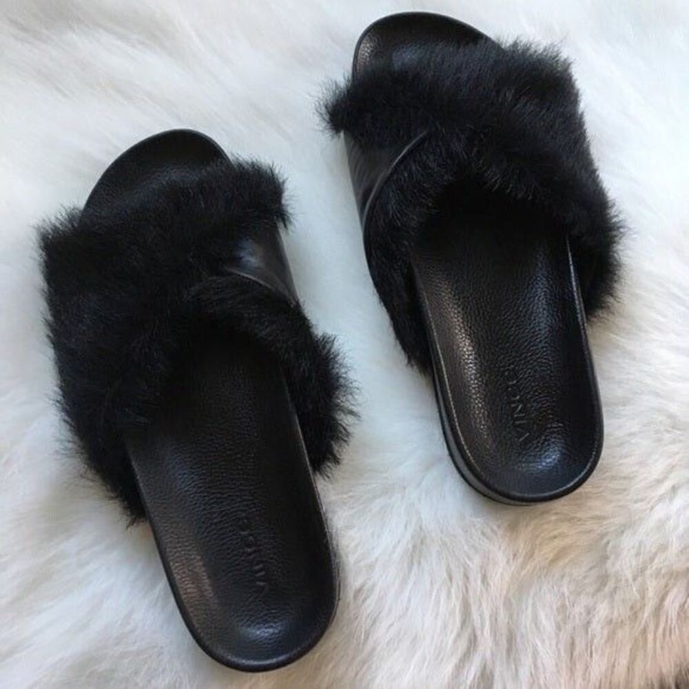 Vince Garrison Italian Lamb Fur Leather Slide Sandal Black $250‎